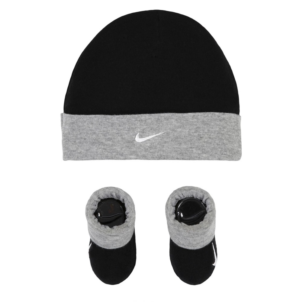 Nike Infant Hat & Booties Set (0-6mos)